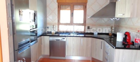 Villa T3 em Oria, Spain N.º 7327 4