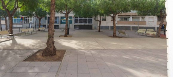 Коммерческая недвижимость 208м² в Розы, Испания № 111517 2