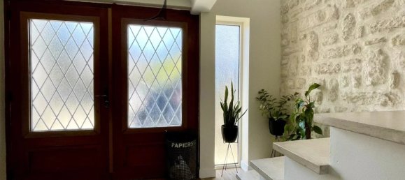 Casa de 3 dormitorios en Saintes, France No. 319892 3