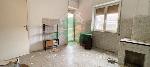 3-Zimmer Wohnung in Accadia, Italy, Nr. 197318 4