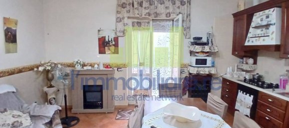 4 chambres Appartement à Qualiano, Italy No. 336324 2