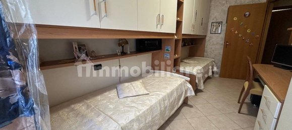 2 Schlafzimmer Wohnung in Limbiate, Italy, Nr. 316395 13