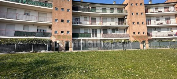 2 Schlafzimmer Wohnung in Limbiate, Italy, Nr. 316395 21