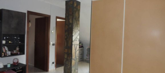 Apartamento de 3 dormitorios en Cisliano, Italy No. 276187 12