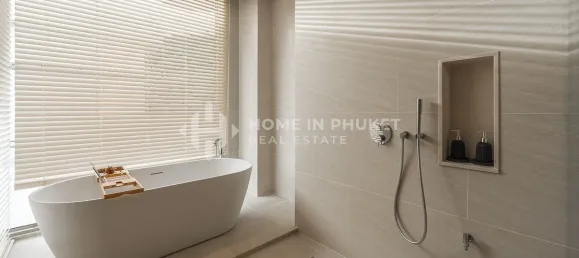 3 bedrooms House for sale in Nai Harn Beach, Phuket, Southern Thailand, Thailand № 66895 12