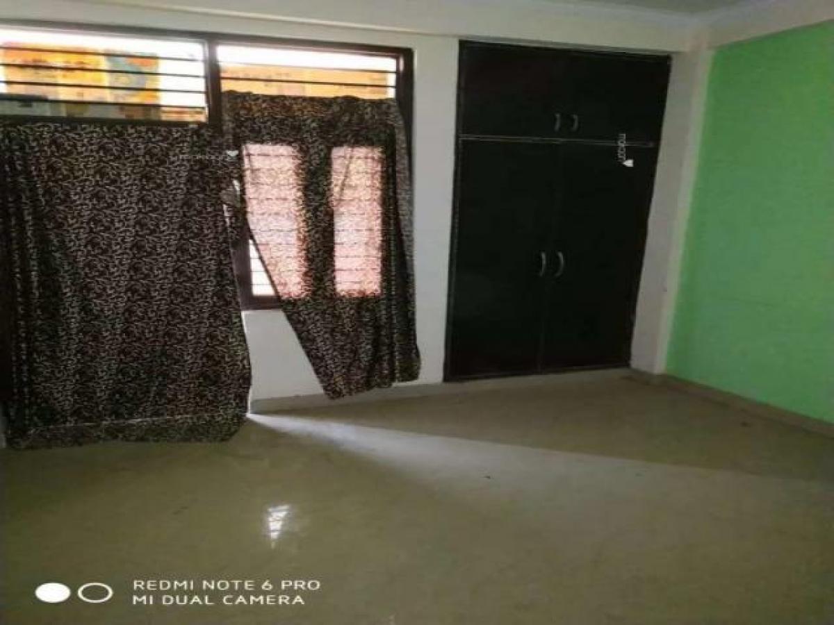 2 bedrooms House in Ghaziabad, India No. 56332