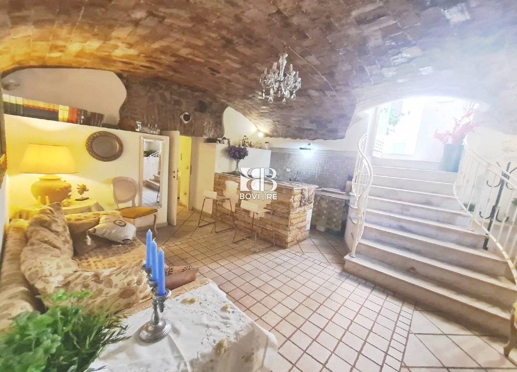 2 Schlafzimmer Wohnung in Rome, Italy, Nr. 168915