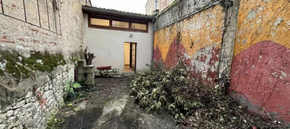 Замки и поместья с 4 спальнями в Сент-Фуа-ла-Гранд, Франция № 335689 13