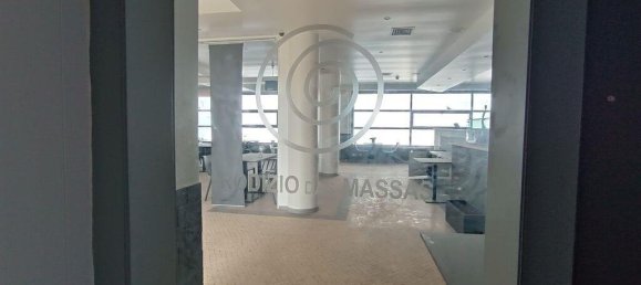 Коммерческая недвижимость 384м² в Оэйраш, Португалия № 113601 6