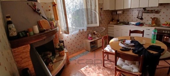 3 rooms House in Massa, Italy No. 261561 8