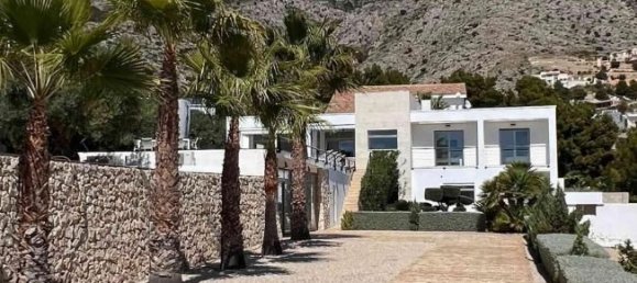 3 Schlafzimmer Haus in Altea, Spain, Nr. 80988 3