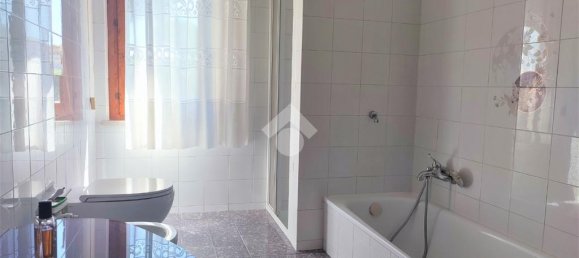 4 rooms Apartment in Perugia, Italy No. 309904 18