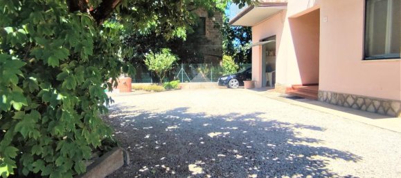4 rooms Apartment in Perugia, Italy No. 309904 36
