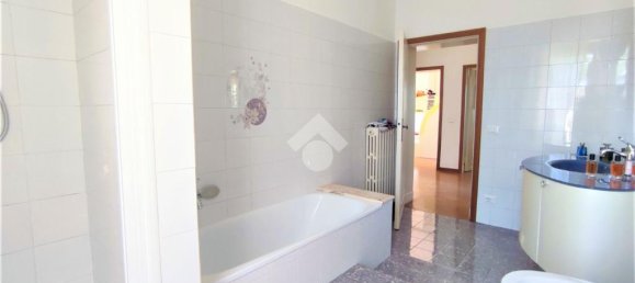 4 rooms Apartment in Perugia, Italy No. 309904 39