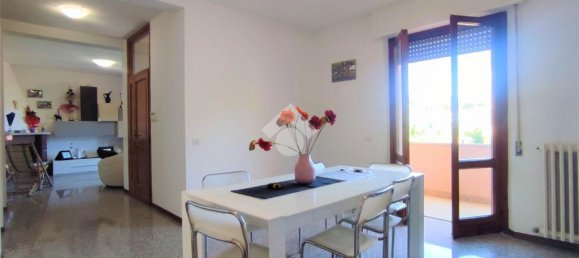 4 rooms Apartment in Perugia, Italy No. 309904 7