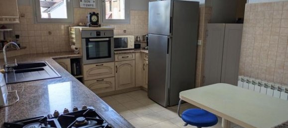 4 bedrooms House in Villeneuve-sur-Yonne, France No. 354439 6