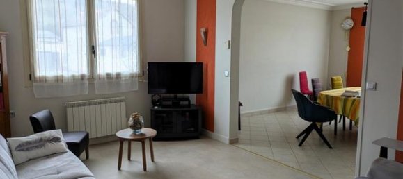 4 bedrooms House in Villeneuve-sur-Yonne, France No. 354439 8