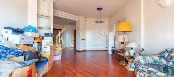 3 bedrooms Apartment in Rome, Italy No. 321097 5