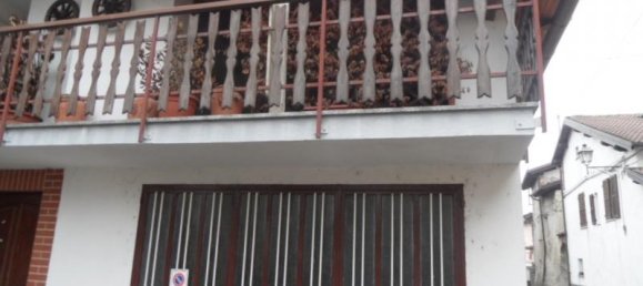 10-salle Appartement à Bagnasco, Italy No. 228243 18