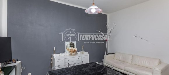 Apartamento de 2 habitaciónes en Turin, Italy No. 31825 10