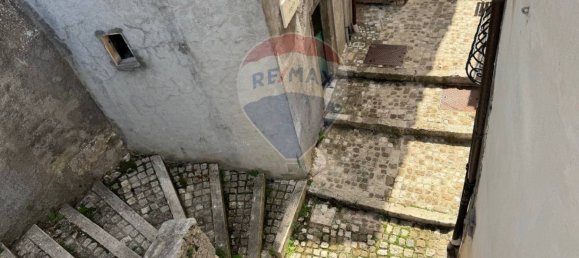 3 Schlafzimmer Wohnung in Barrea, Italy, Nr. 348160 26