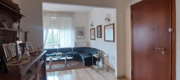 4 rooms Apartment in Terni, Italy No. 84967 10