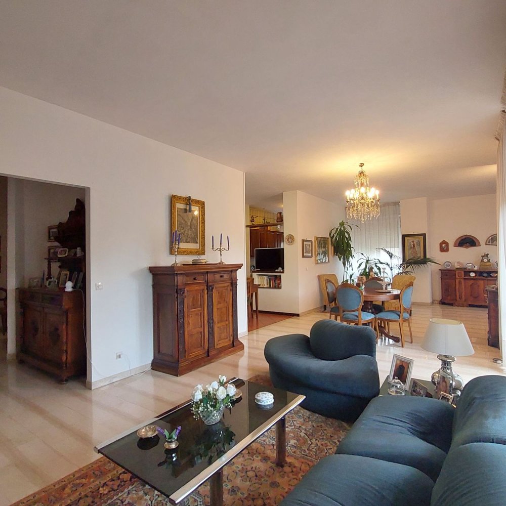 4 rooms Apartment in Terni, Italy No. 84967