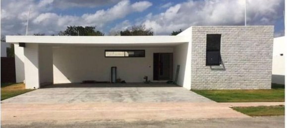 Casa de 3 dormitorios en Mérida, Mexico No. 136283 2