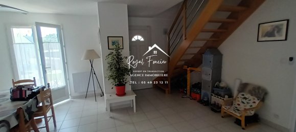 4 Schlafzimmer Haus in Loches, France, Nr. 89763 6