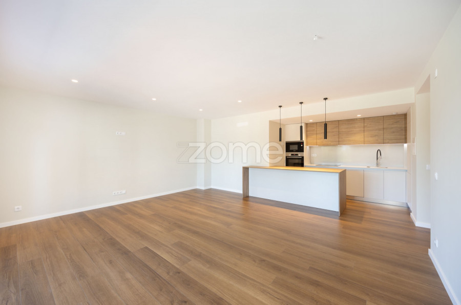 4 bedrooms Apartment in Leiria, Portugal No. 234330