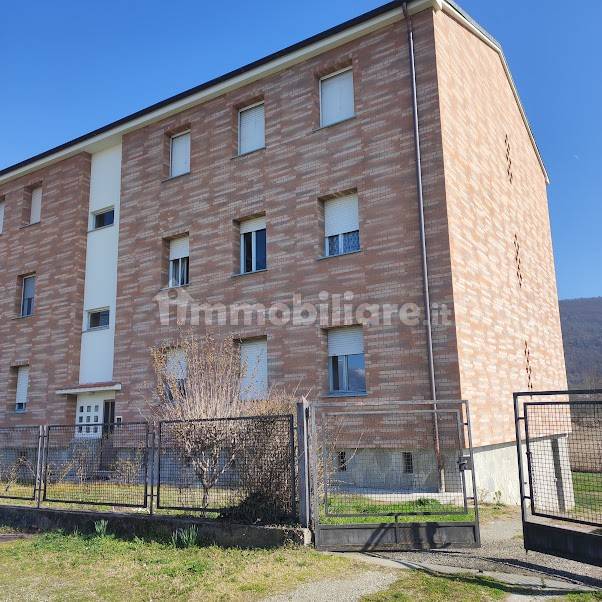 Apartamento de 3 dormitorios en Bollengo, Italy No. 89232