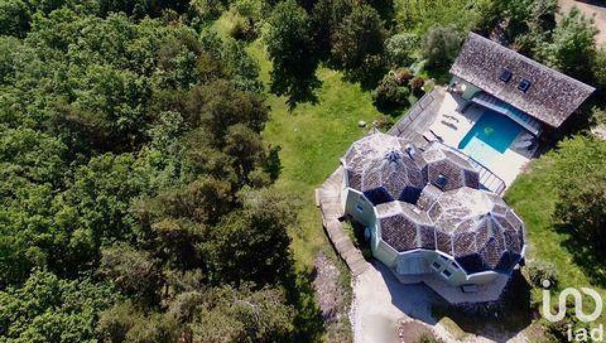 6 bedrooms House in Revel, France No. 30663