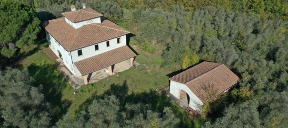 9 bedrooms House in Palaia, Italy No. 56894 5