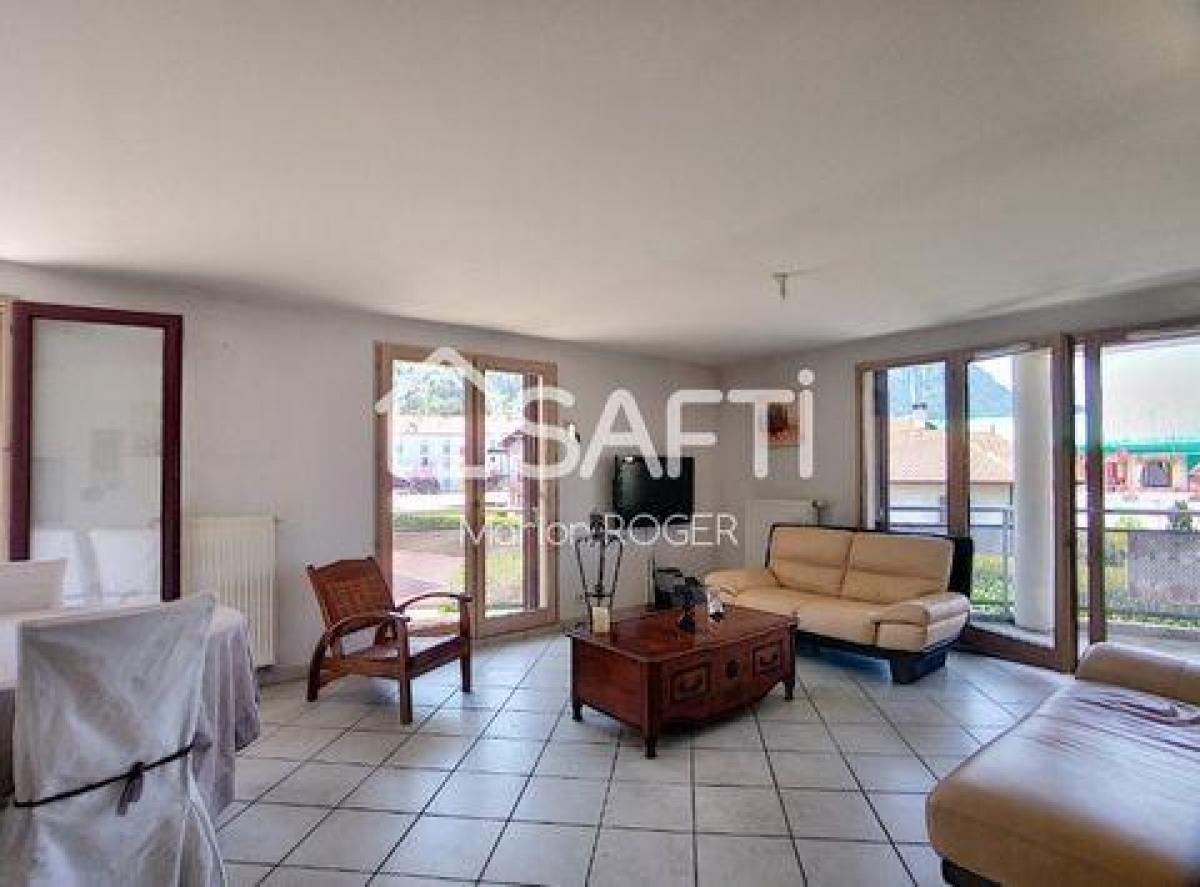 Квартира с 3 спальнями в Scionzier, Франция № 33401