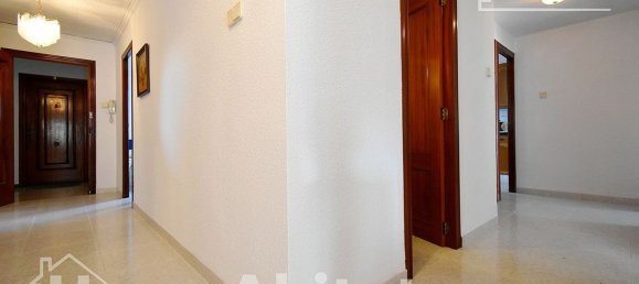 3 bedrooms Apartment in Valencia, Spain No. 31734 35