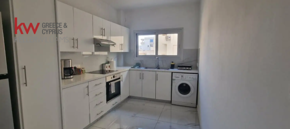 Квартира с 3 спальнями в Строволос, Кипр № 25981 10