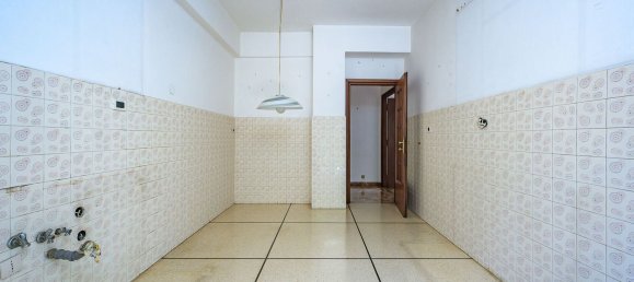 7 bedrooms Apartment in Genoa, Italy No. 327357 15