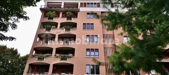 5 bedrooms Penthouse in Vedano al Lambro, Italy No. 264991 9