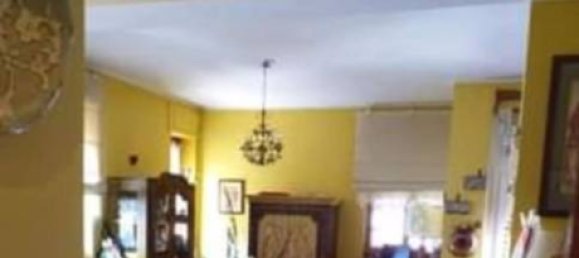 Apartamento de 4 dormitorios en Sulmona, Italy No. 266108 3