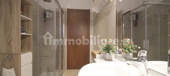 Apartamento de 2 dormitorios en Pioltello, Italy No. 74895 15