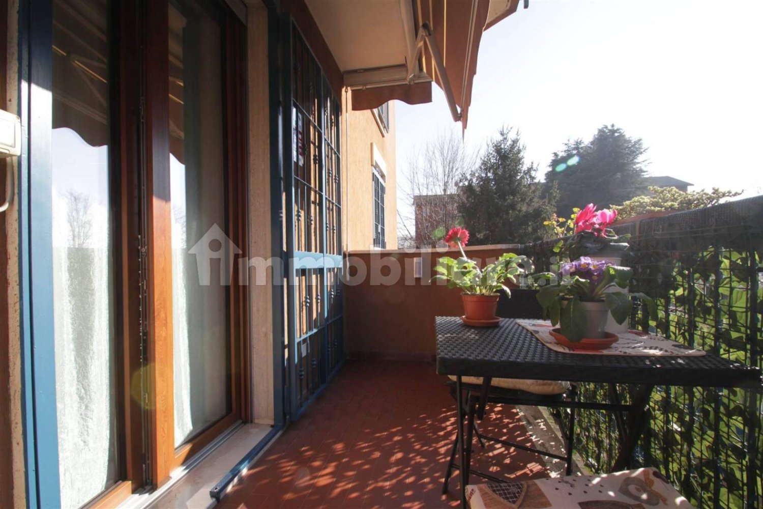 Apartamento de 2 dormitorios en Pioltello, Italy No. 74895