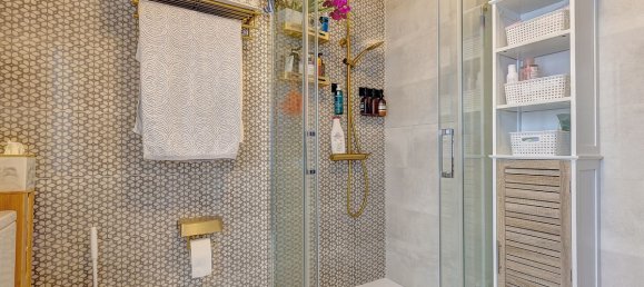 Apartamento de 5 dormitorios en Málaga, Spain No. 137302 17