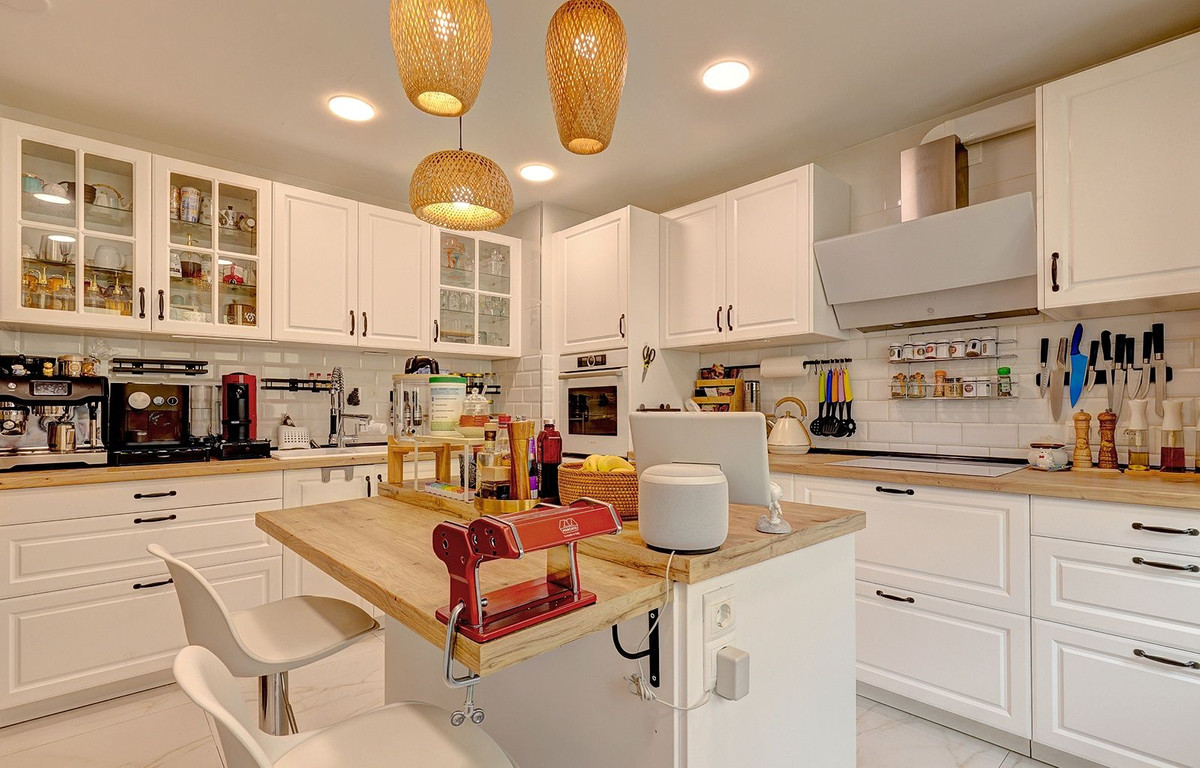 Apartamento de 5 dormitorios en Málaga, Spain No. 137302