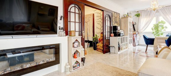 Apartamento de 5 dormitorios en Málaga, Spain No. 137302 8