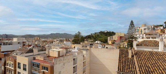 Apartamento de 5 dormitorios en Málaga, Spain No. 137302 29