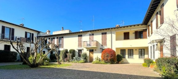 3 bedrooms House in Piadena Drizzona, Italy No. 59715 8