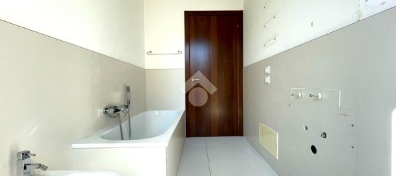 3 bedrooms House in Piadena Drizzona, Italy No. 59715 24