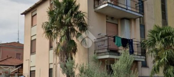 3غرفة شقة في Rho, Italy رقم 90761 10