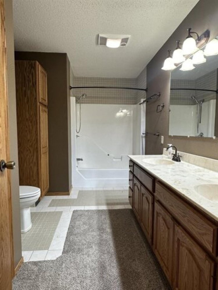 3 bedrooms House in Yankton, USA No. 403464