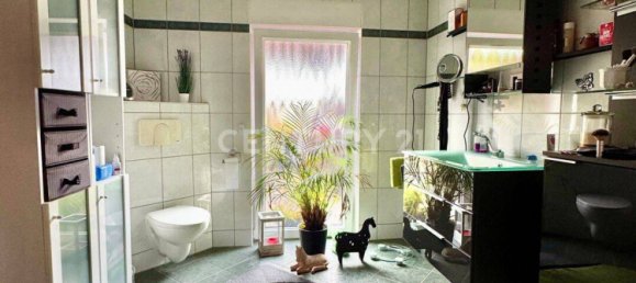 Casa de 4 habitaciónes en Heinsberg, Germany No. 326845 9